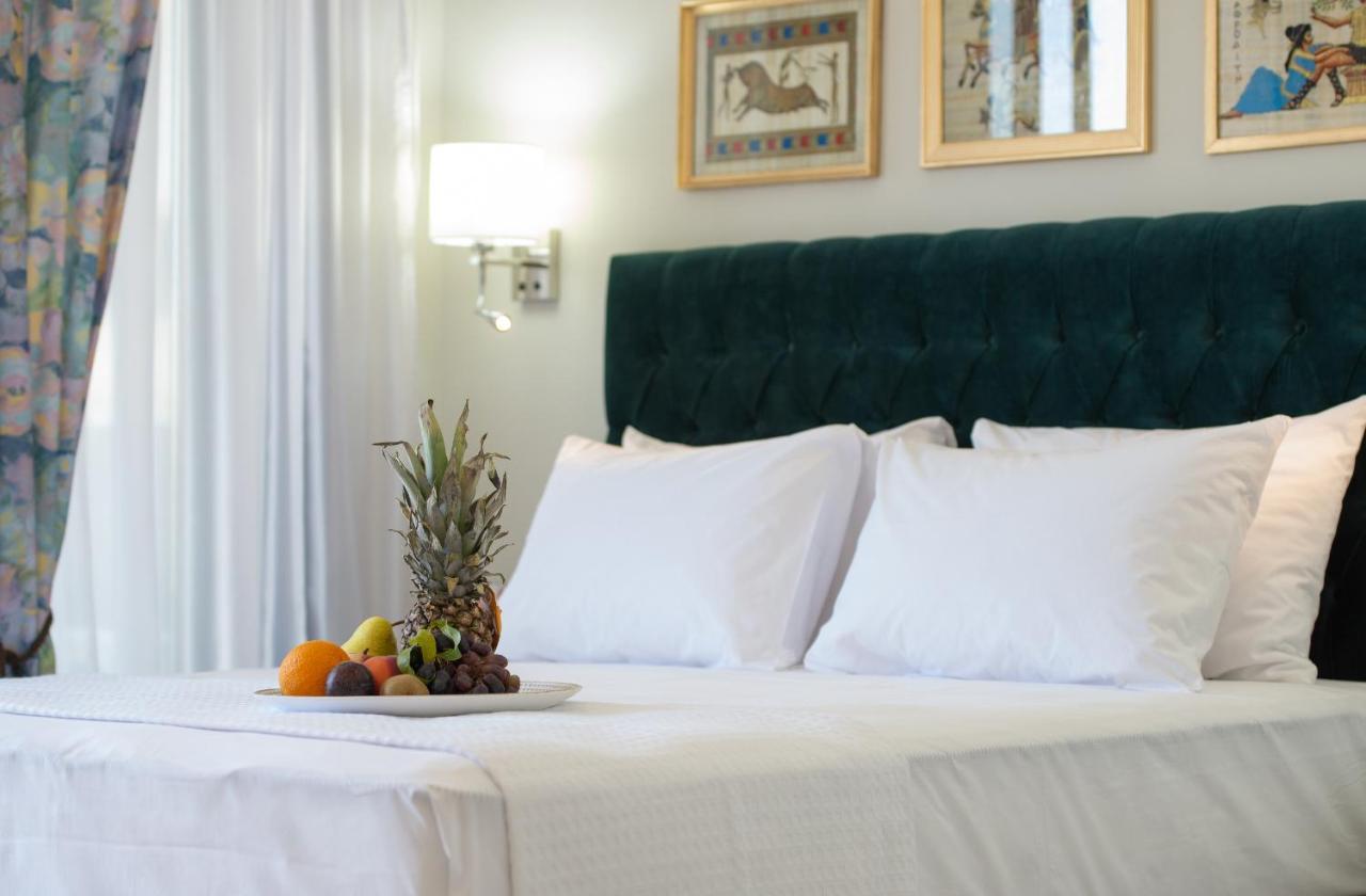 Light Blue Hotel Nea Kallikrateia エクステリア 写真