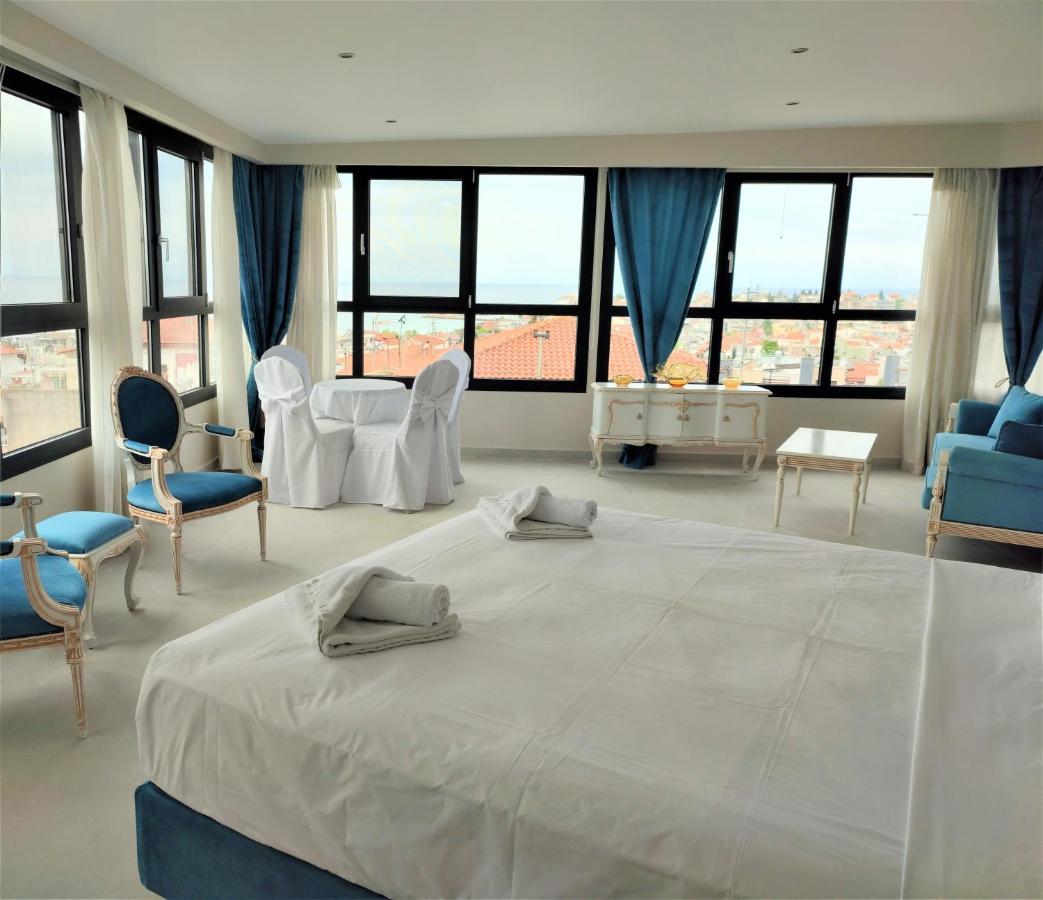 Light Blue Hotel Nea Kallikrateia エクステリア 写真