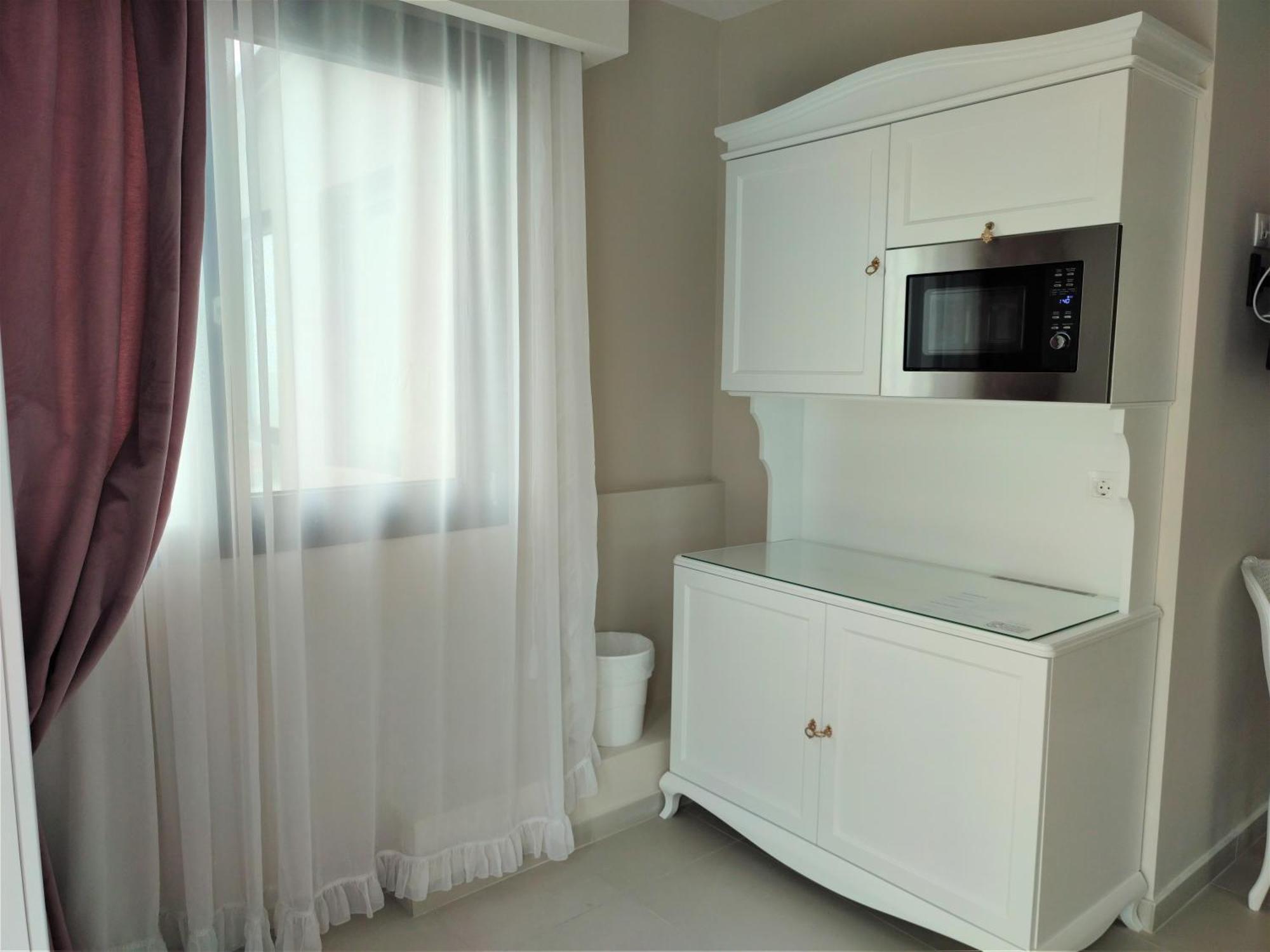 Light Blue Hotel Nea Kallikrateia エクステリア 写真